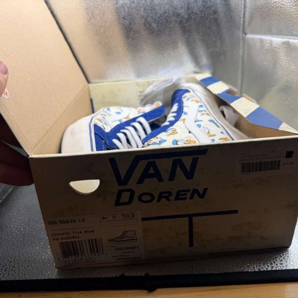 Size 10 Vans Sk8-Hi Sneakers Mens Blue Excellent Disney Donald Duck High Top